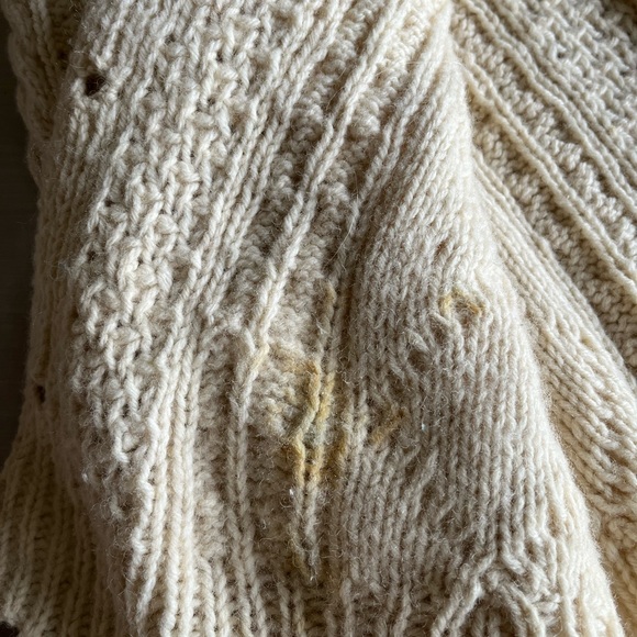 Handmade vintage fisherman’s cable knit sweater with vintage buttons - Picture 8 of 16